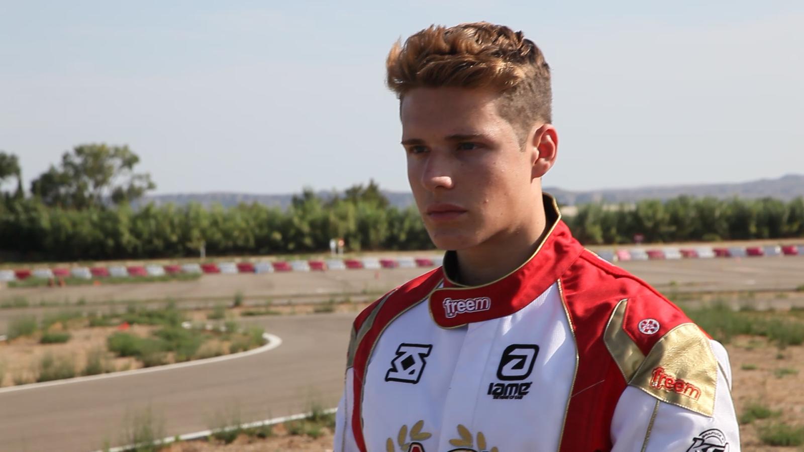 Retrato de Alejandro Español en el circuito